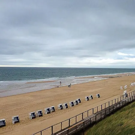 Between The Seas Comfortable Holiday Holiday home