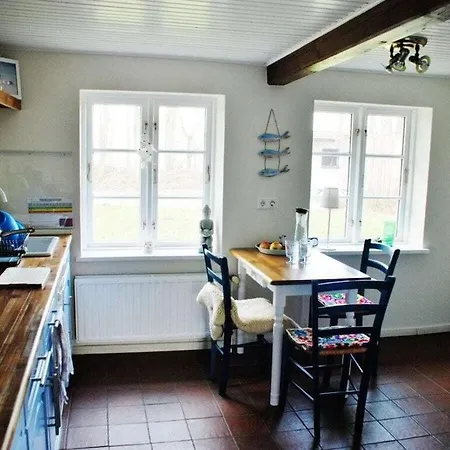 Holiday home Between The Seas Comfortable Holiday
